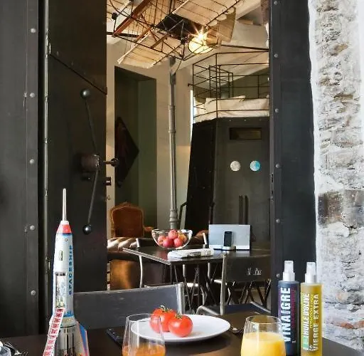 Sur Les Pas De Jules Verne Apartman Nantes