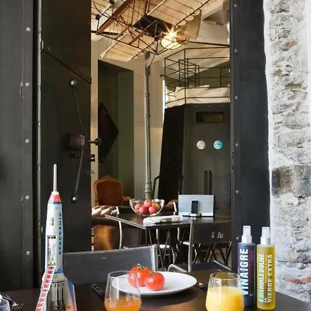 Sur Les Pas De Jules Verne Appartement Nantes
