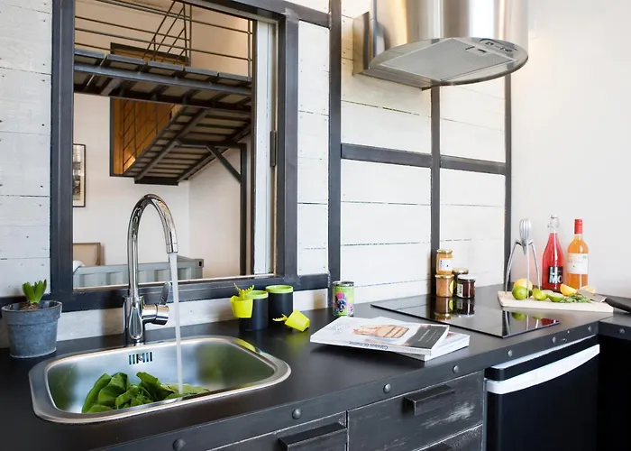 Sur Les Pas De Jules Verne *